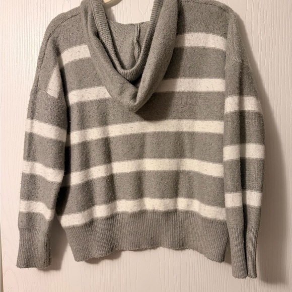 Joie | Light Gray Knit Sweater - Picture 3 of 3